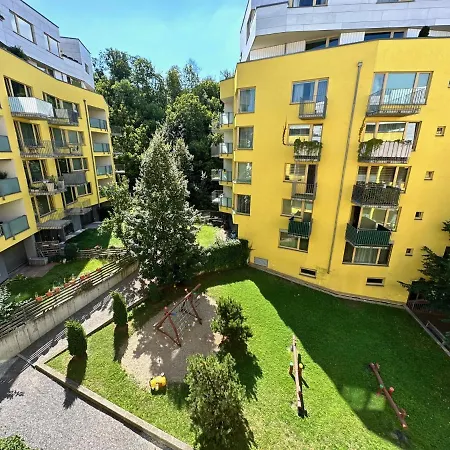 Rezidence Jeseniova Apartamento