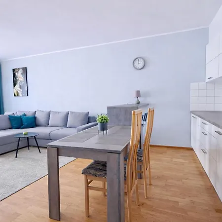Rezidence Jeseniova Apartamento *